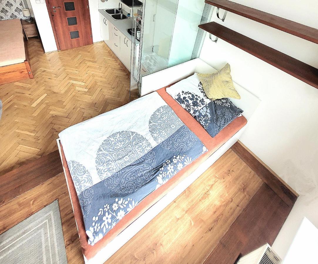 Modern Apartment Few Steps From Centre Praga Exterior foto
